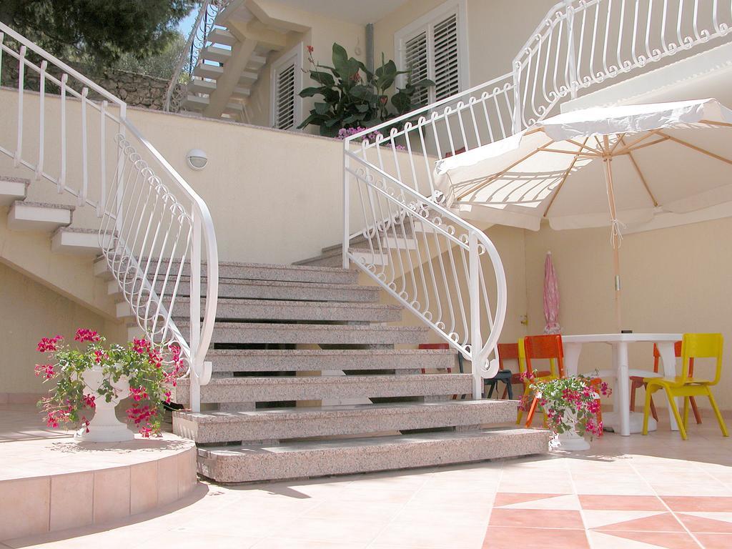 Antonio Apartments Trogir Exterior foto
