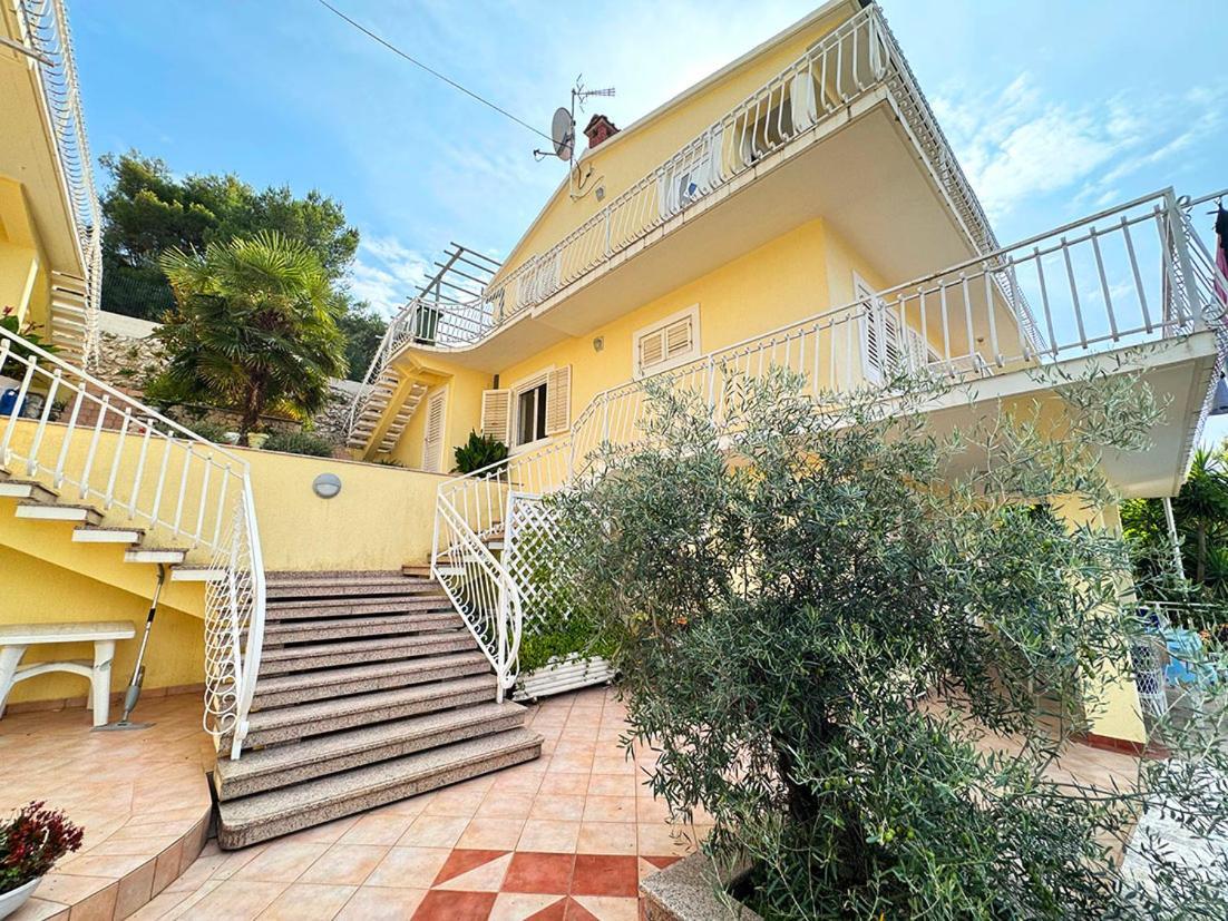 Antonio Apartments Trogir Exterior foto