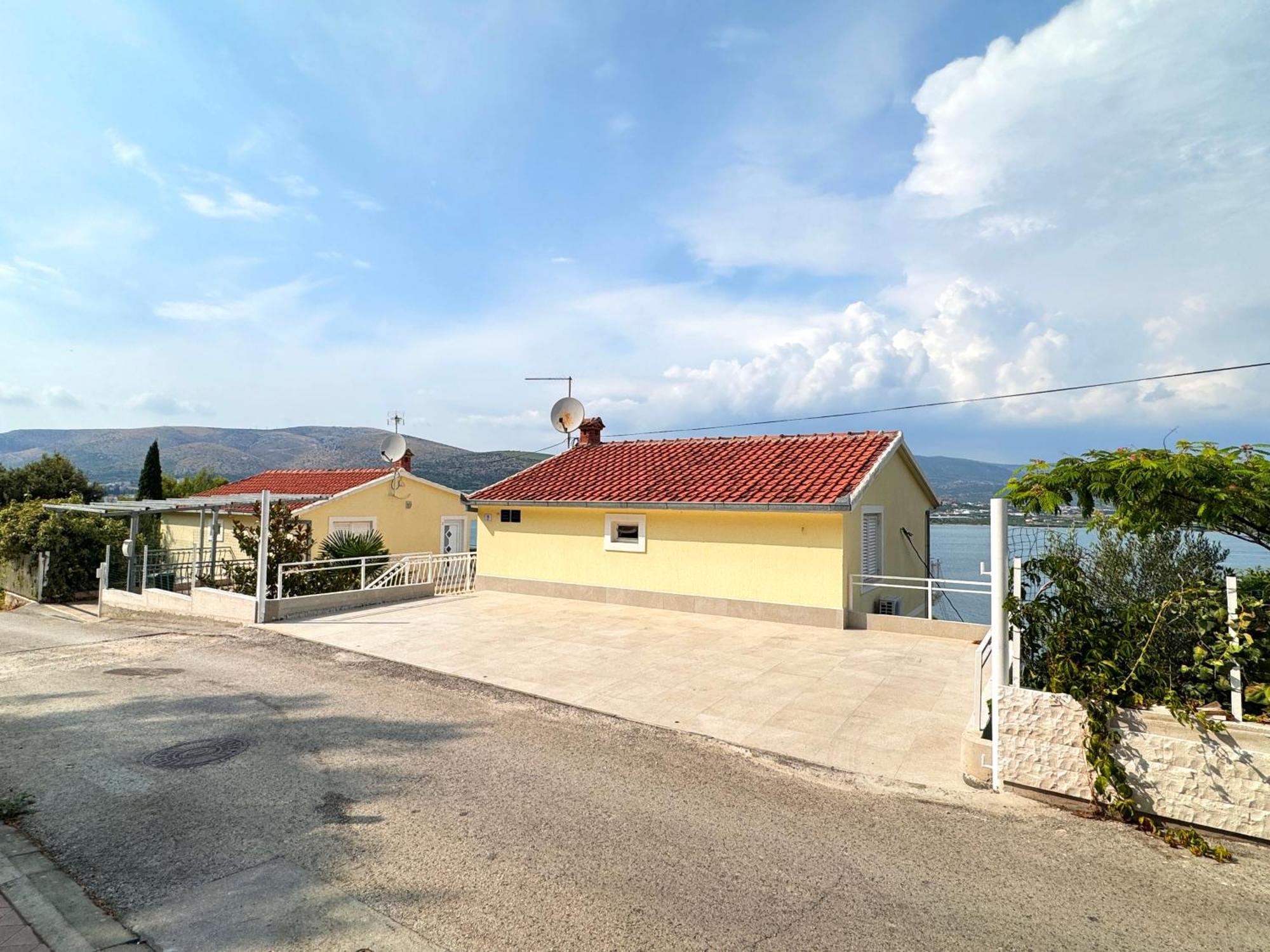 Antonio Apartments Trogir Exterior foto